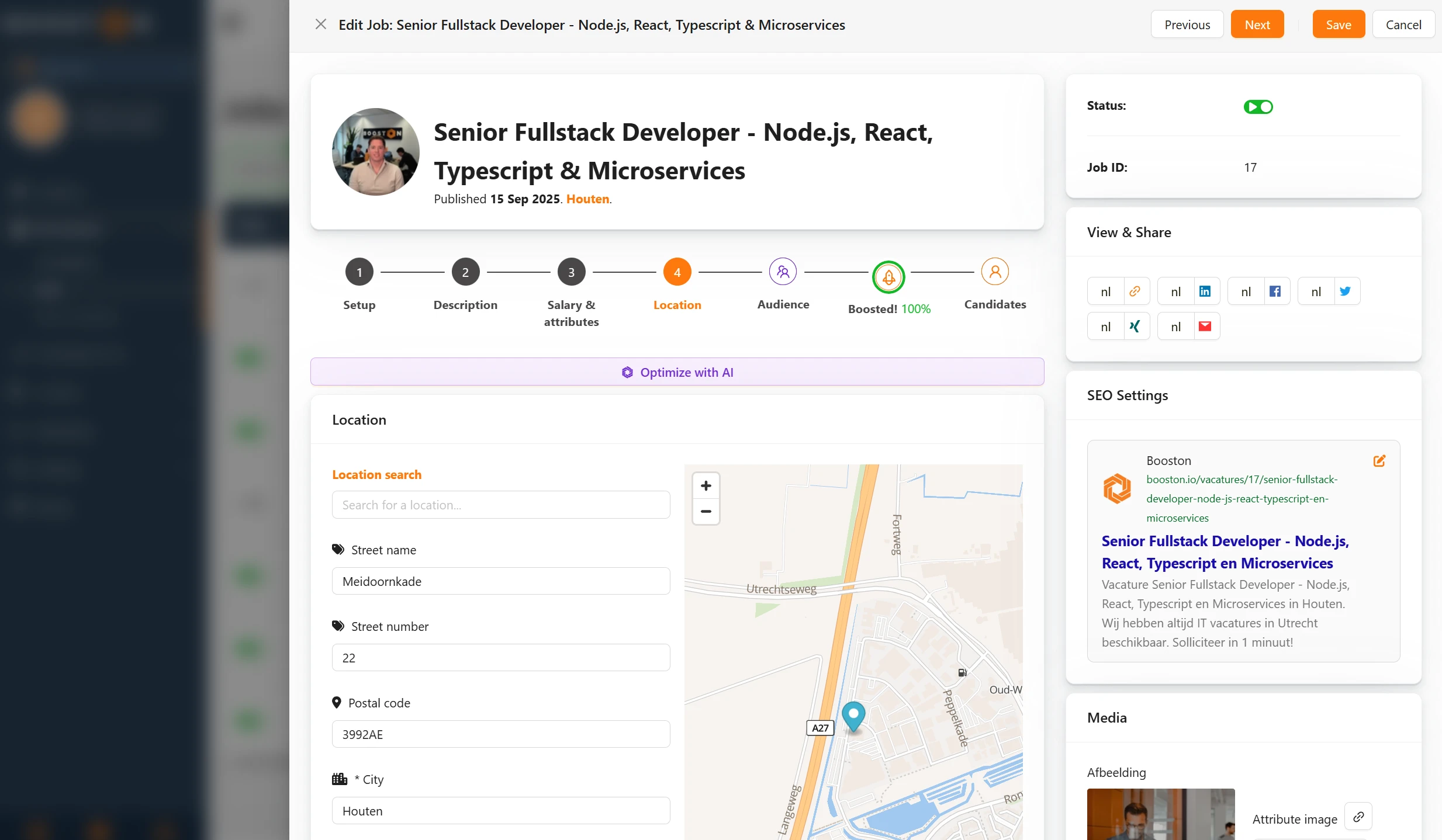 Der Stellen-Editor mit der Schrittleiste, der Karte Location mit dem Adressformular und der Karte, und rechts die Seitenleiste mit Status, Job ID, View & Share, SEO Settings und Media.